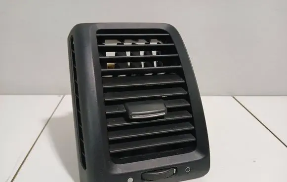 Honda Accord Dashboard side air vent grill/cover trim