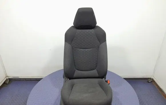 Toyota Corolla E10 Front passenger seat 