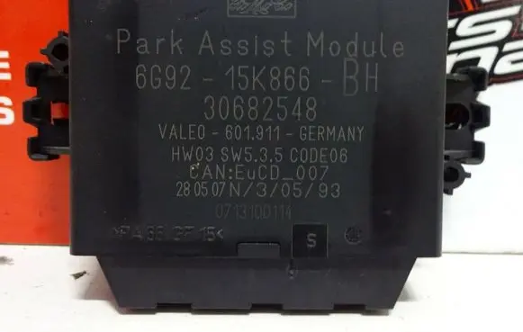 Volvo S80 Parking PDC control unit/module 30682548