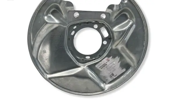 Mercedes-Benz W123 Rear brake disc plate dust cover 1154203644