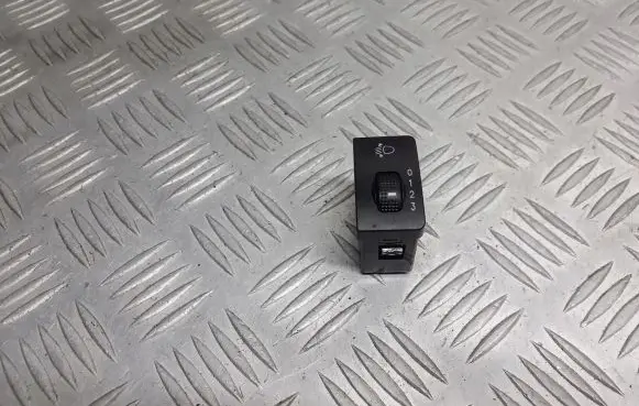 Daewoo Tacuma Light relay 