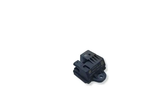 BMW 3 E90 E91 Glow plug pre-heat relay 7810856 0522120103