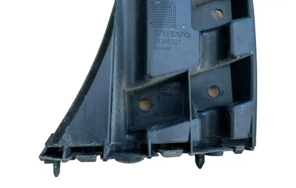 Volvo V40 Front bumper mounting bracket 31395101