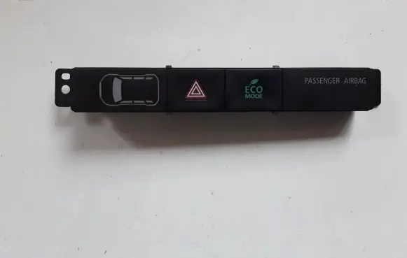 Mitsubishi Outlander Hazard light switch 8002B409A