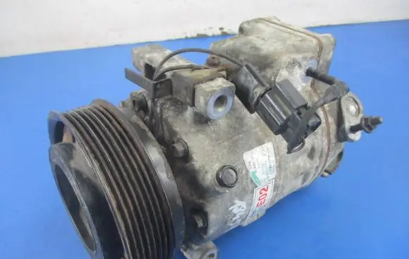 Hyundai ix 55 Air conditioning (A/C) compressor (pump) F500AD6AB06