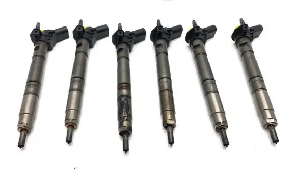 Volkswagen Touareg I Fuel injectors set 0445116015