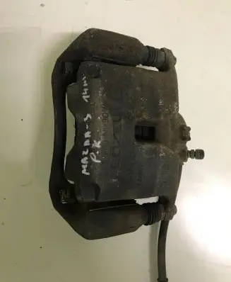 Mazda 3 II Front brake caliper 0571588W5