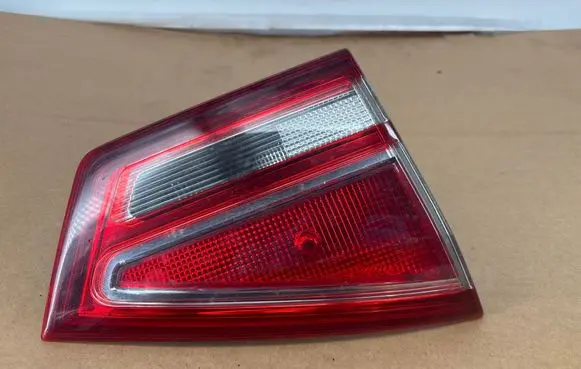 Ford B-MAX Tailgate rear/tail lights AV1113A603BG 07022013