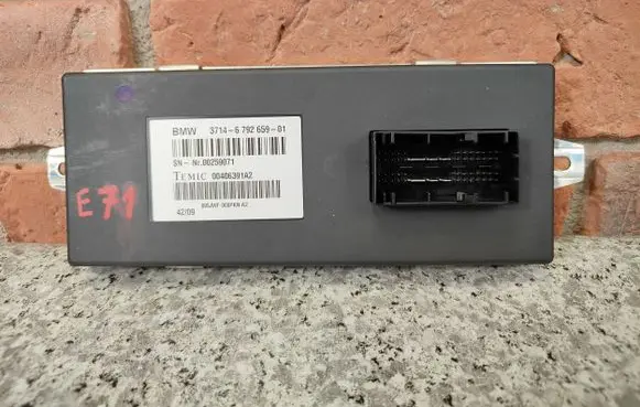 BMW X6 E71 Suspension control unit/module 6792659