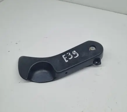 Engine bonnet (hood) release handle