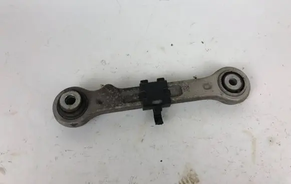 Maserati Levante Rear control arm 0670032017