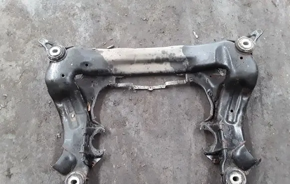 Skoda Superb B5 (3U) Front subframe