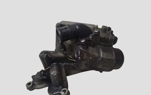 Renault Espace IV Oil filter mounting bracket 8200781898