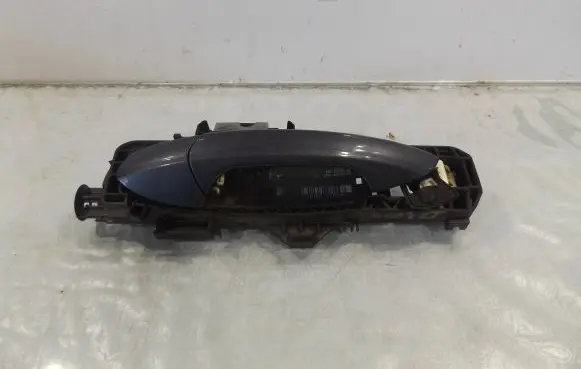 Mercedes-Benz C AMG W204 Rear door handle trim 