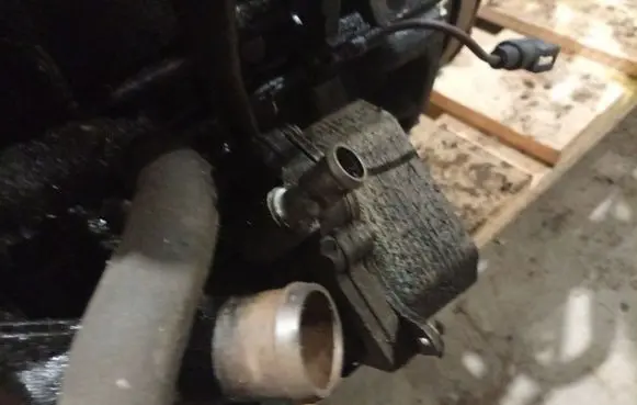 Ford Transit Engine oil radiator
