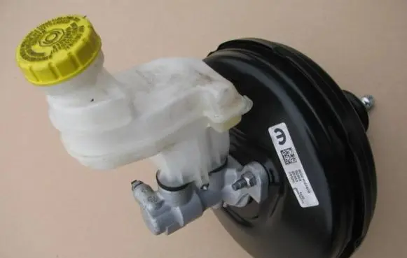 Fiat 500 Brake booster 00521087620 52108762 09303