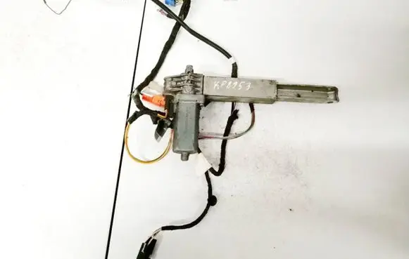 BMW 7 E65 E66 Seat adjustment motor 0095878