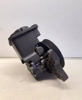 BMW 5 E60 E61 Power steering pump