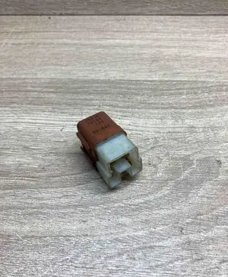 Nissan Almera N16 Other relay 2523079964 30506C
