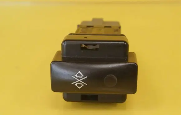 Citroen Xsara Picasso Central locking switch button 