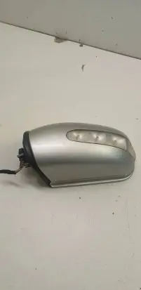 Mercedes-Benz C W203 Front door electric wing mirror 413133417