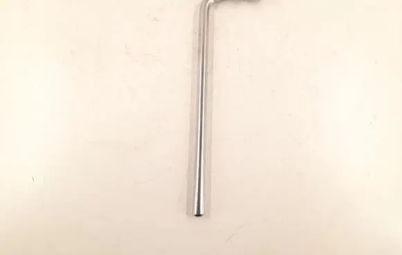 Mercedes-Benz E W212 Wheel nut wrench 2215810001 A2215810001
