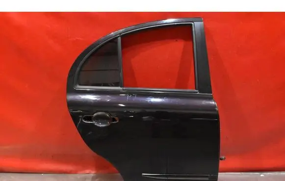 Rear door