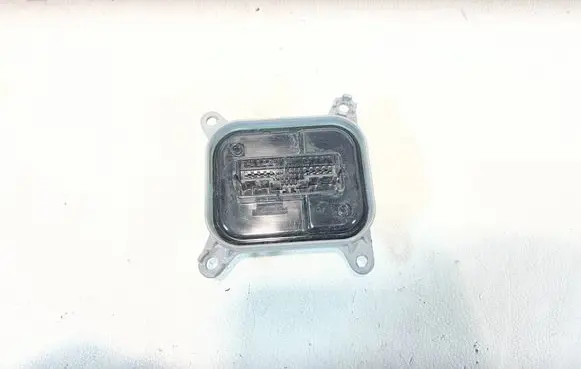 Tesla Model 3 LED ballast control module P180247132D