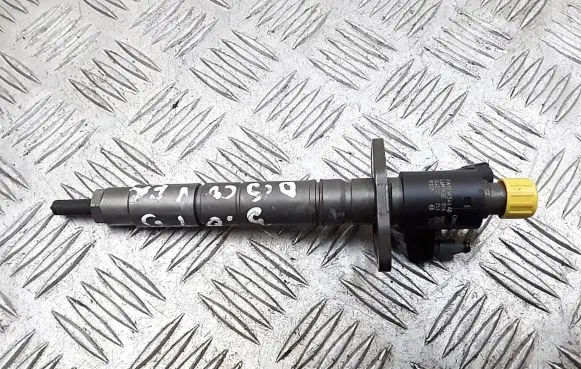 Land Rover Discovery Sport Fuel injector