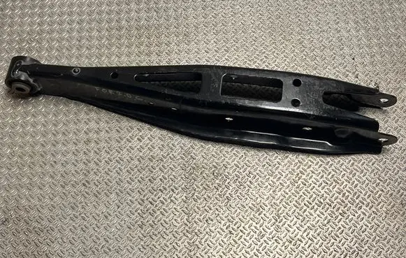 Subaru Forester SL Rear control arm H4731NA 4731DF