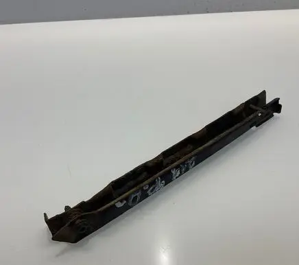 Mercedes-Benz E W211 Front bumper mounting bracket A2118801214 2118801214