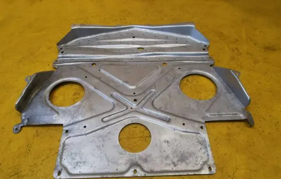 Audi R8 4S Front underbody cover/under tray 4S0825203D