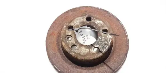 Ford Galaxy Rear brake disc neventiliuojamas