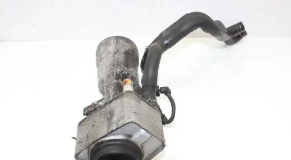 Volkswagen PASSAT CC Engine oil radiator 038117021E