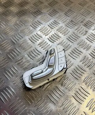 Mercedes-Benz C AMG W205 Seat control switch A2059057851 SW132301 13238794