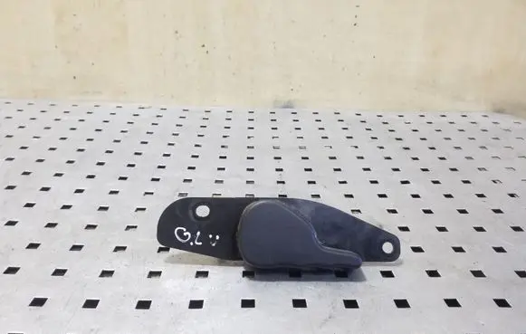 Nissan NV400 Loading door interior handle 8200778366
