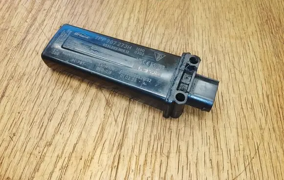 Porsche Macan (95B) Tire pressure control unit 7PP907273H