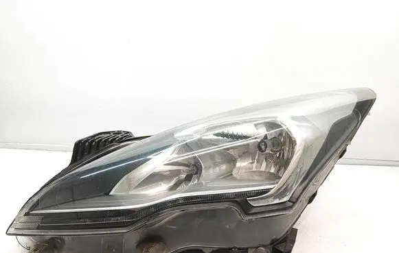 Peugeot 5008 Headlight/headlamp 9805505680 130242