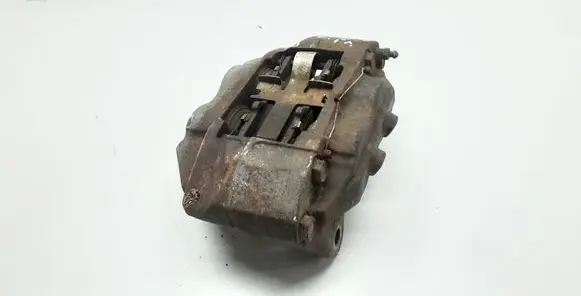 Toyota Land Cruiser (HDJ90) Front brake caliper