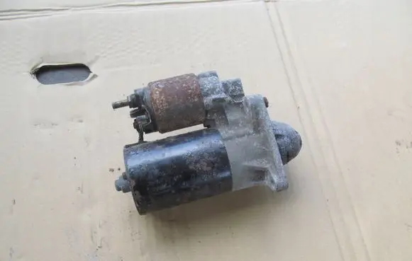 Alfa Romeo 156 Starter motor 0001107066