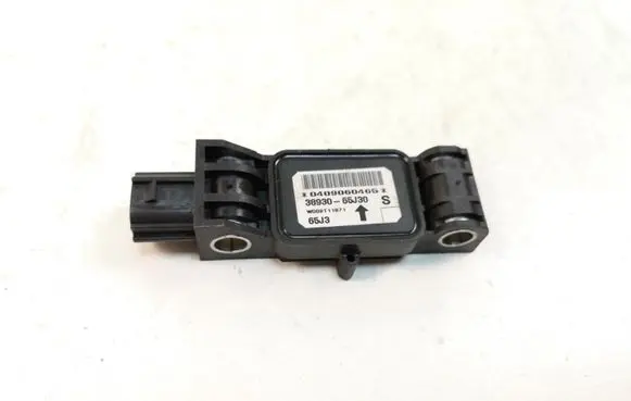 Suzuki Grand Vitara II Airbag deployment crash/impact sensor 3893065J30