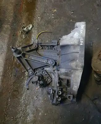 Nissan Qashqai Manual 5 speed gearbox CEJRQS2G
