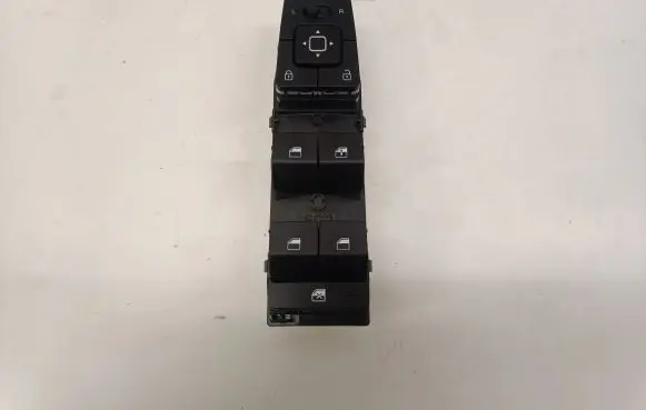 KIA Niro Electric window control switch 93571AT700