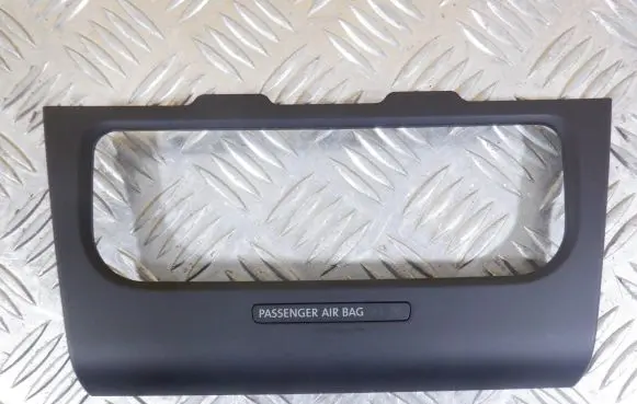 Volkswagen Golf VI Climate control/heater control trim 5K0858071M 5K0858069P