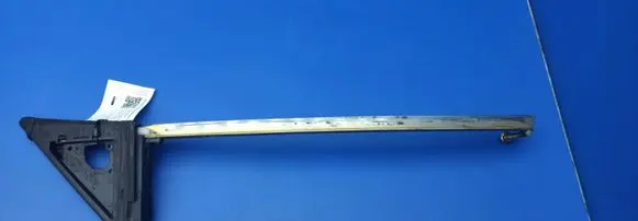 Mercedes-Benz 380 560SEC C126 Front door coupe window/glass frame 1267250141 138033