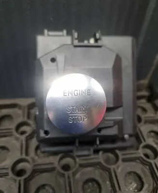 Mercedes-Benz C W205 Ignition lock A2059003419 333255010