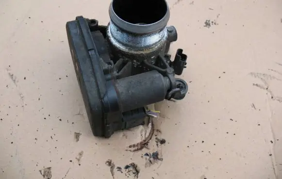 Citroen C5 Throttle valve 9687888280