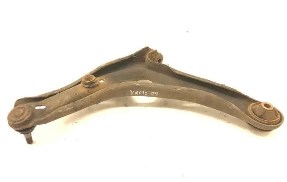 Toyota Yaris Front lower control arm/wishbone