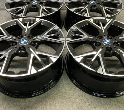BMW 1 F70 R18 alloy rim 5A35E68