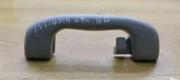 Opel Insignia A Rear interior roof grab handle